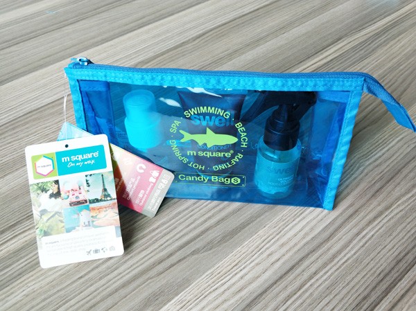 Bright Blue Vinyl PVC Waterproof Zipper Pouch PVC Cosmetic Zipper Bag